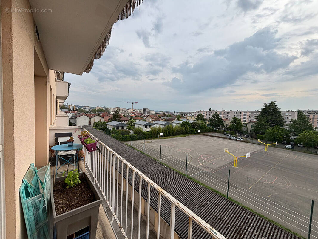 Appartement à VILLEURBANNE