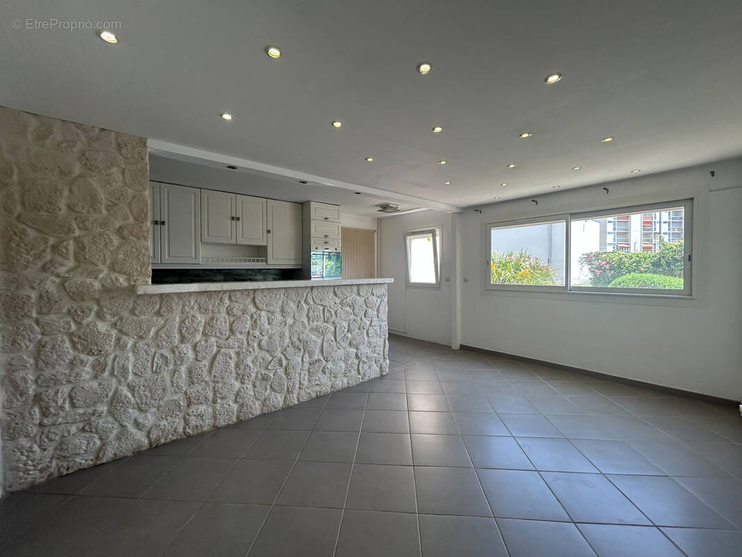 Appartement à MARIGNANE