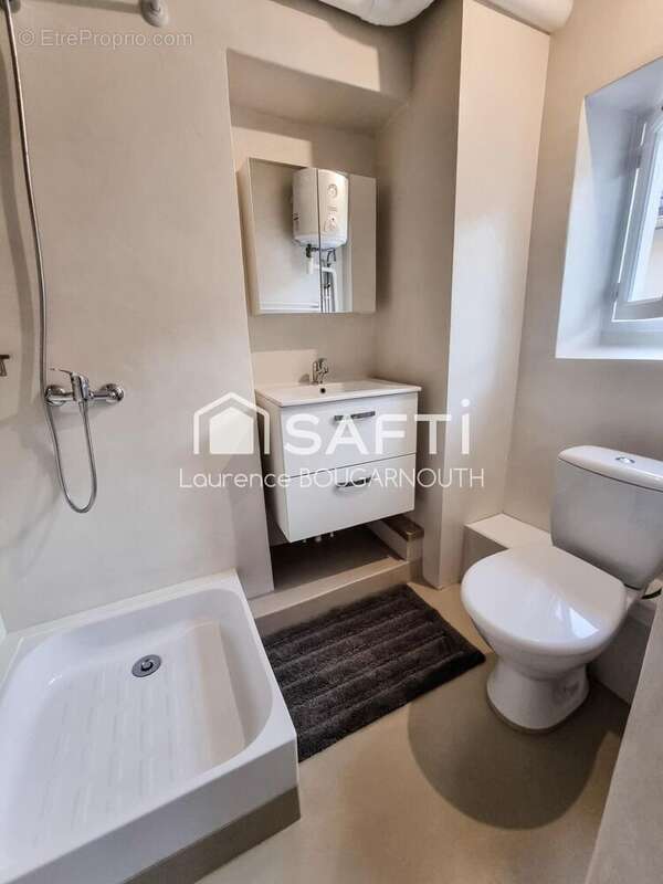 Photo 4 - Appartement à BAGNOLS-SUR-CEZE