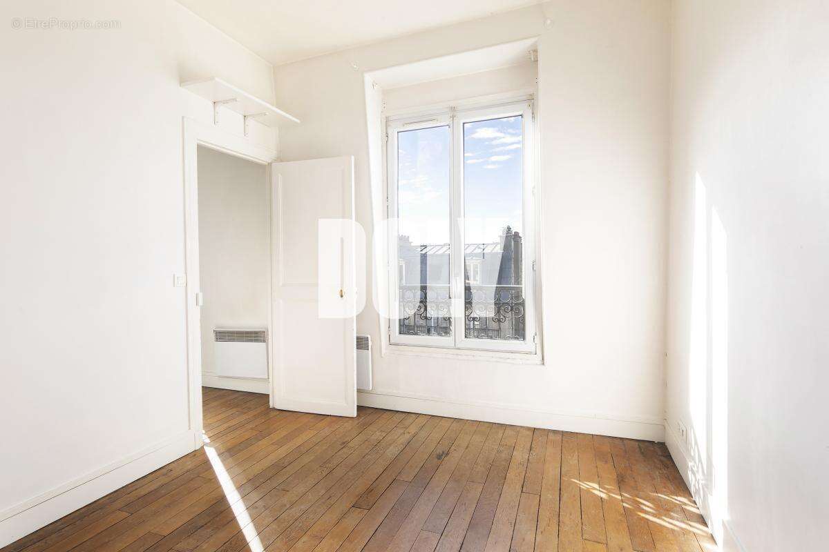 Appartement à PARIS-4E