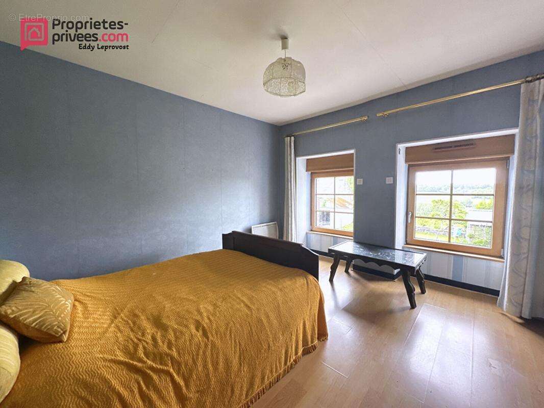 Maison en pierre de 137m² à Brouains - photo 5