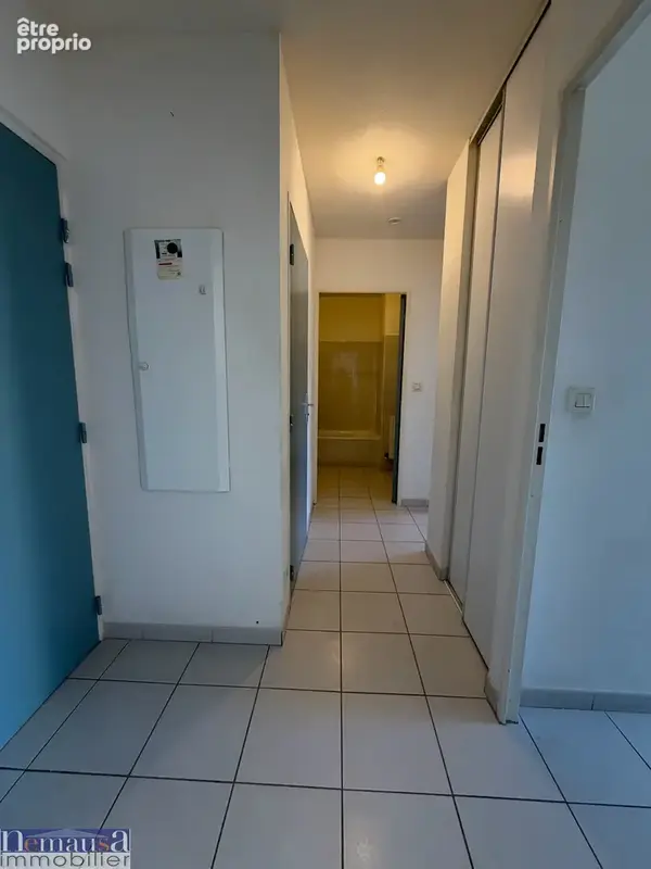 NIMES- Appartement T2 avec place de parking et balcon - photo 7