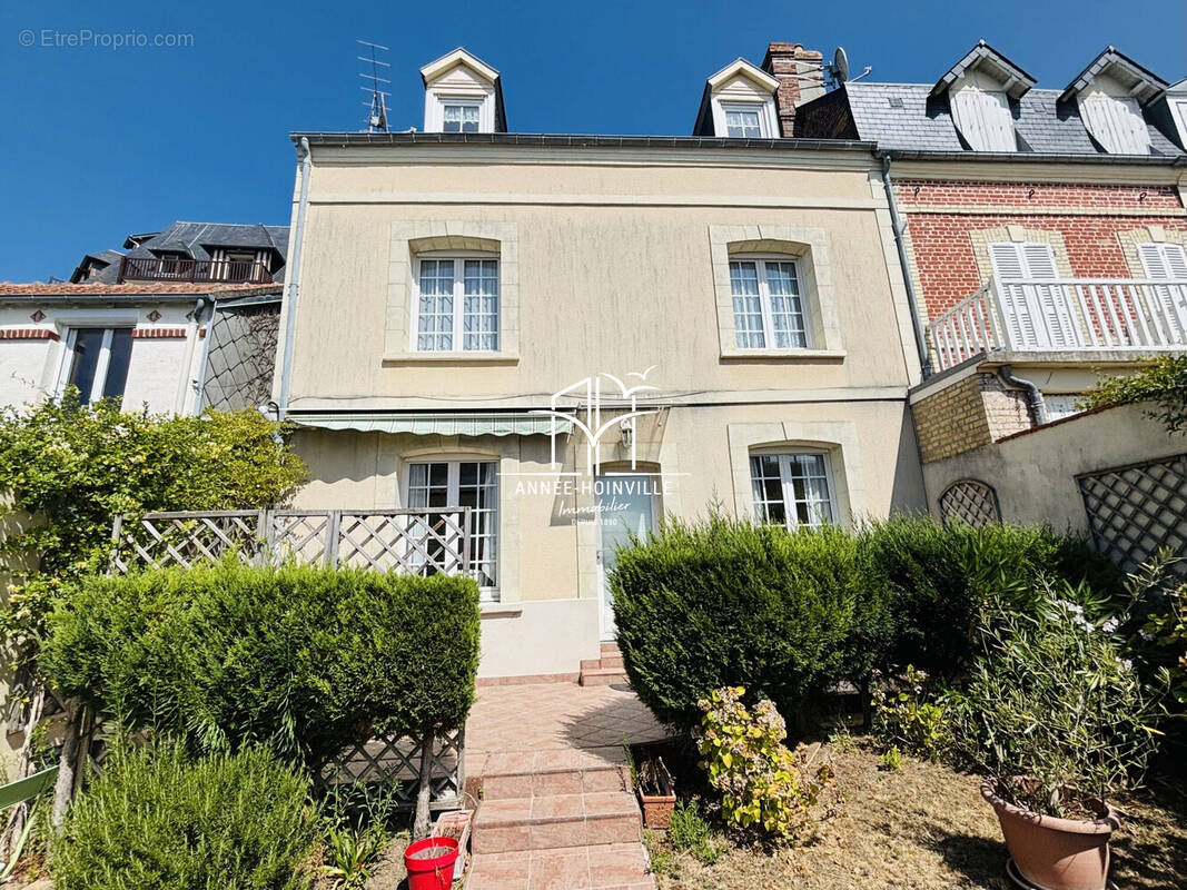 Maison à TROUVILLE-SUR-MER