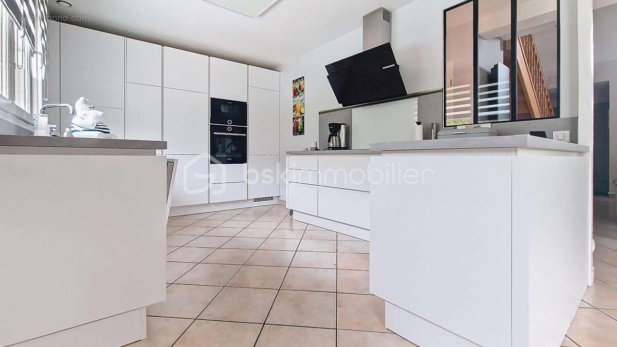 Maison à CLAYE-SOUILLY