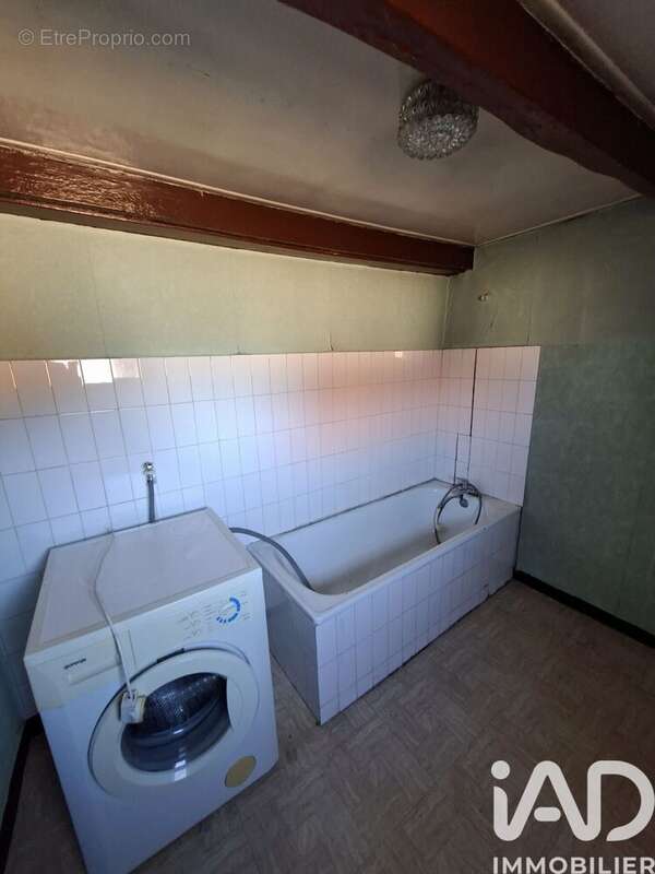 Maison 93 m² à Fretterans  - photo 9