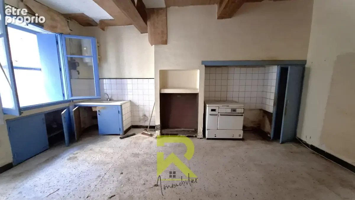 Maison de village à rénover de 58 m2 plus les combles de 34 m2  Gruissan (Centre historique) - photo 6