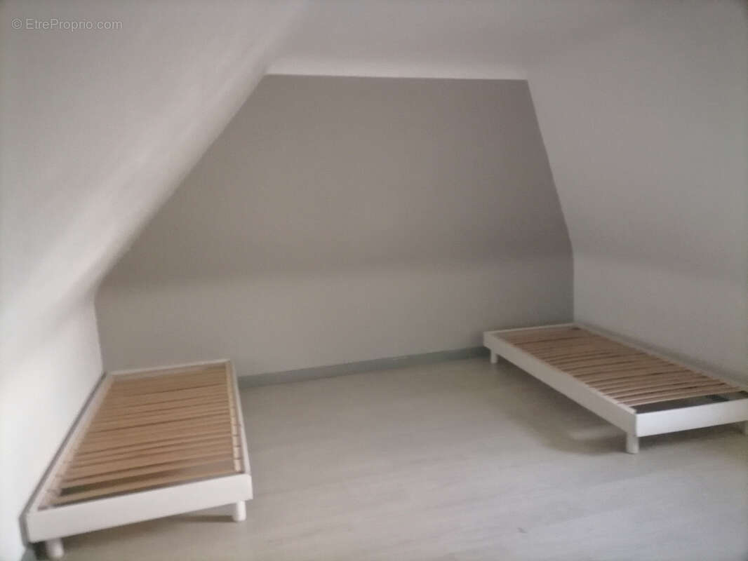 Maison à PLOUGUIEL