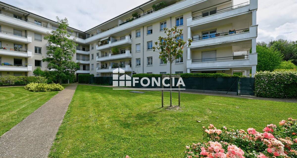 Appartement à SAINT-OUEN-L'AUMONE