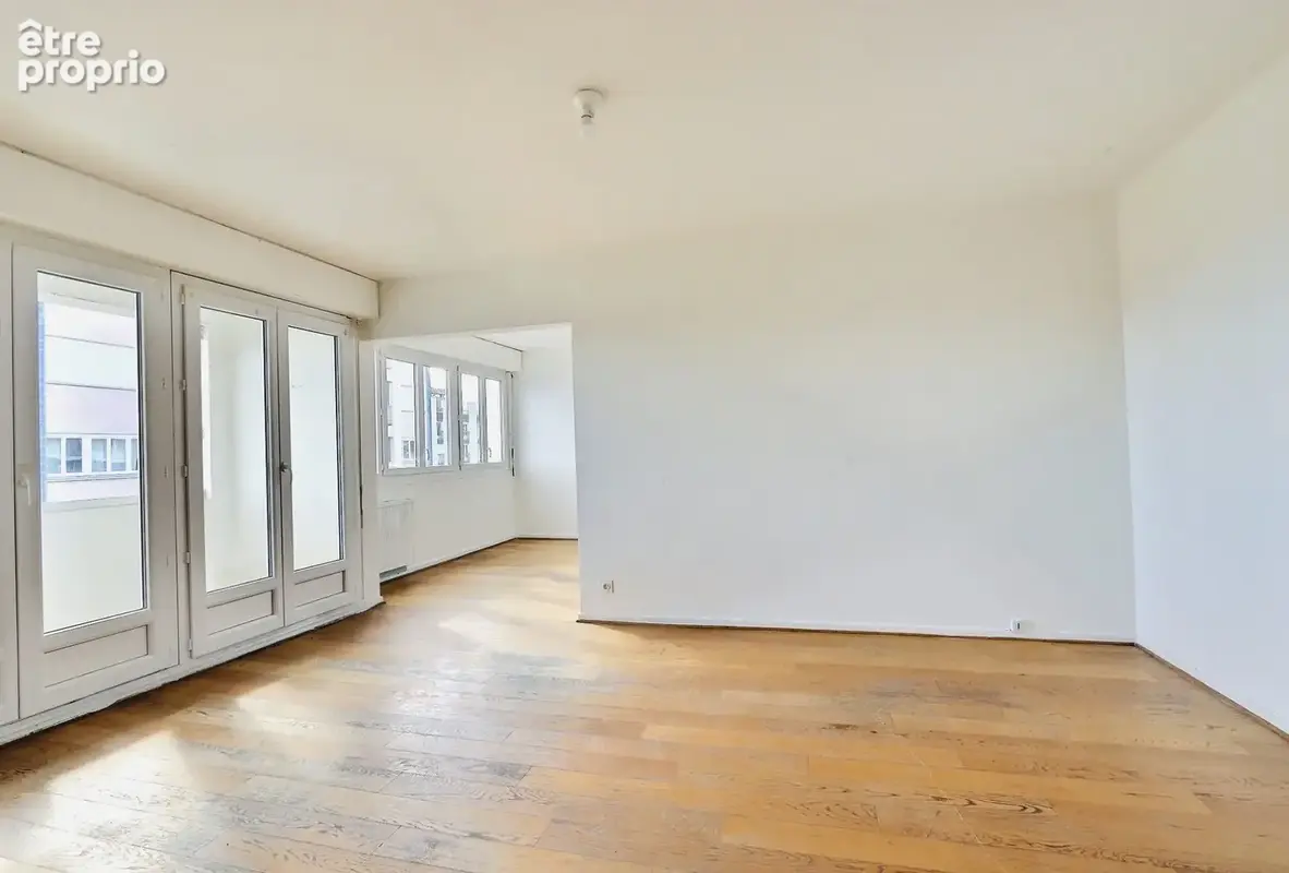 Appartement 4 pièces 84 m² à vendre à Clermont-Ferrand (63000) - photo 2