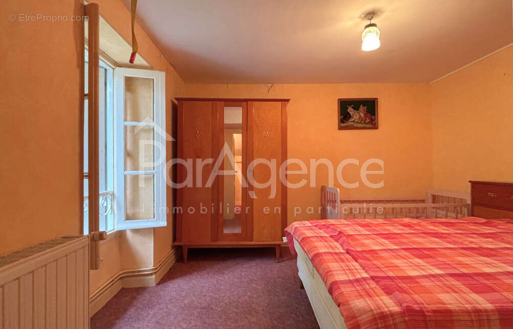 Maison à CORME-ECLUSE