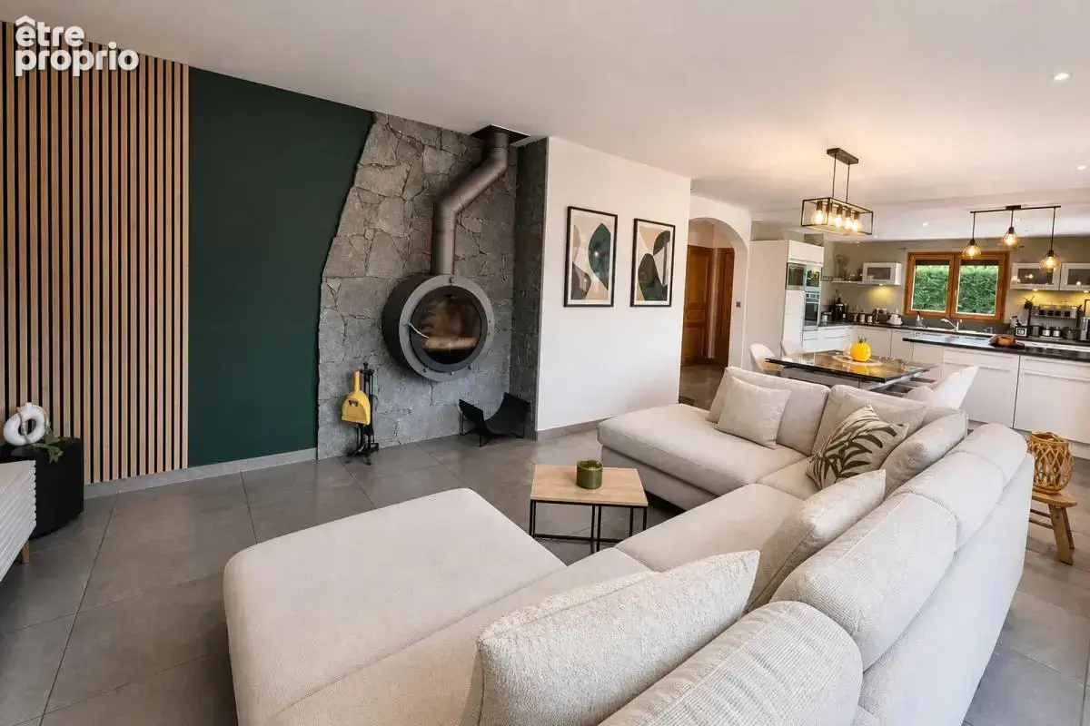Maison de 5 pièces de 130 m² à Marignier - photo 3