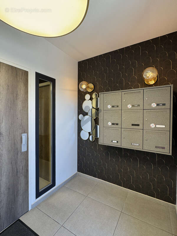 Appartement à CHAMPAGNE-AU-MONT-D'OR