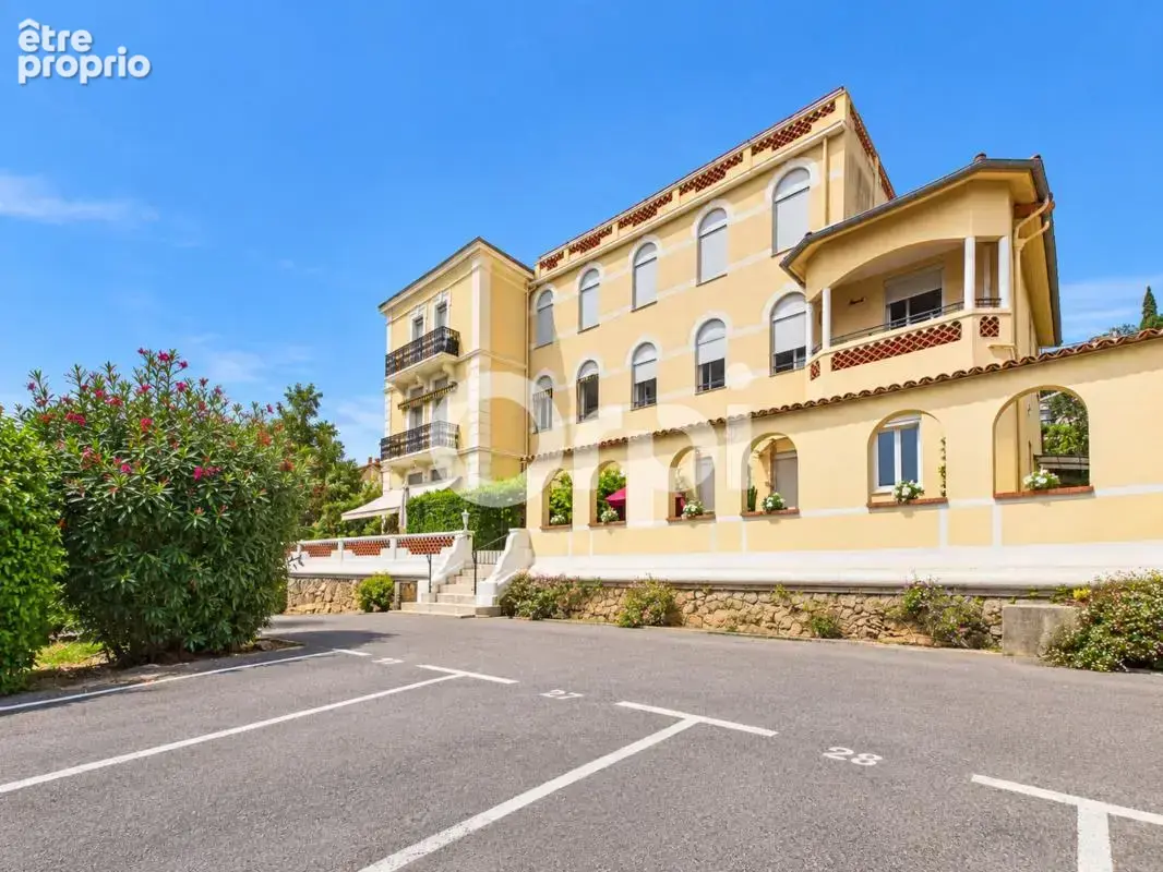 Photo Appartement à Mandelieu-La-Napoule au prix de 239 000€