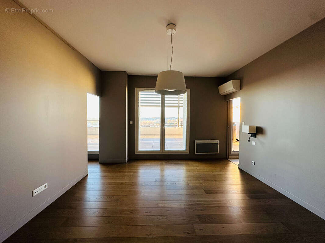 Appartement à BEZIERS