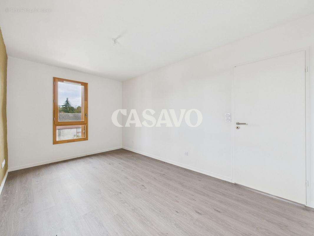 Appartement à AMBARES-ET-LAGRAVE