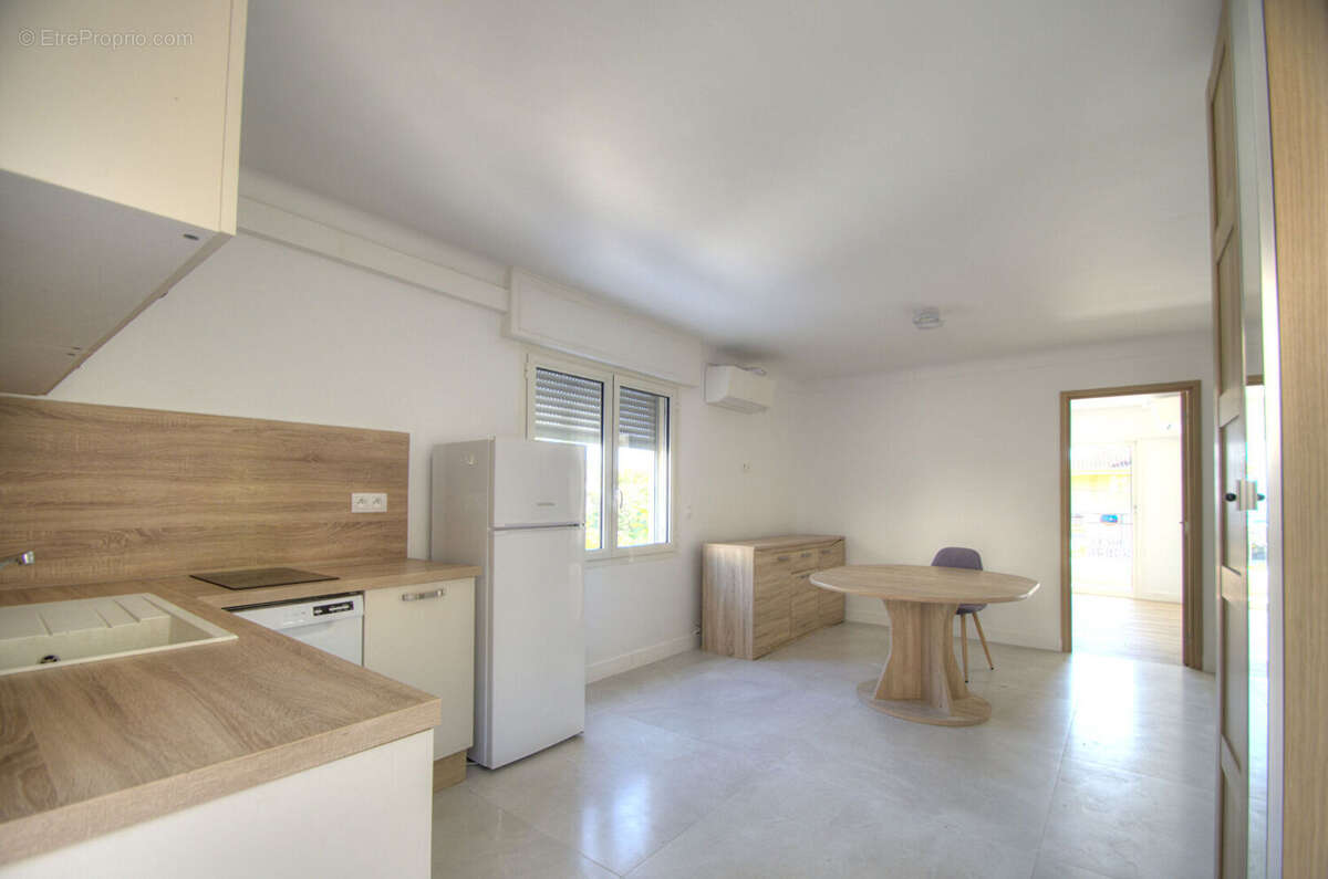 Appartement à SAINT-RAPHAEL