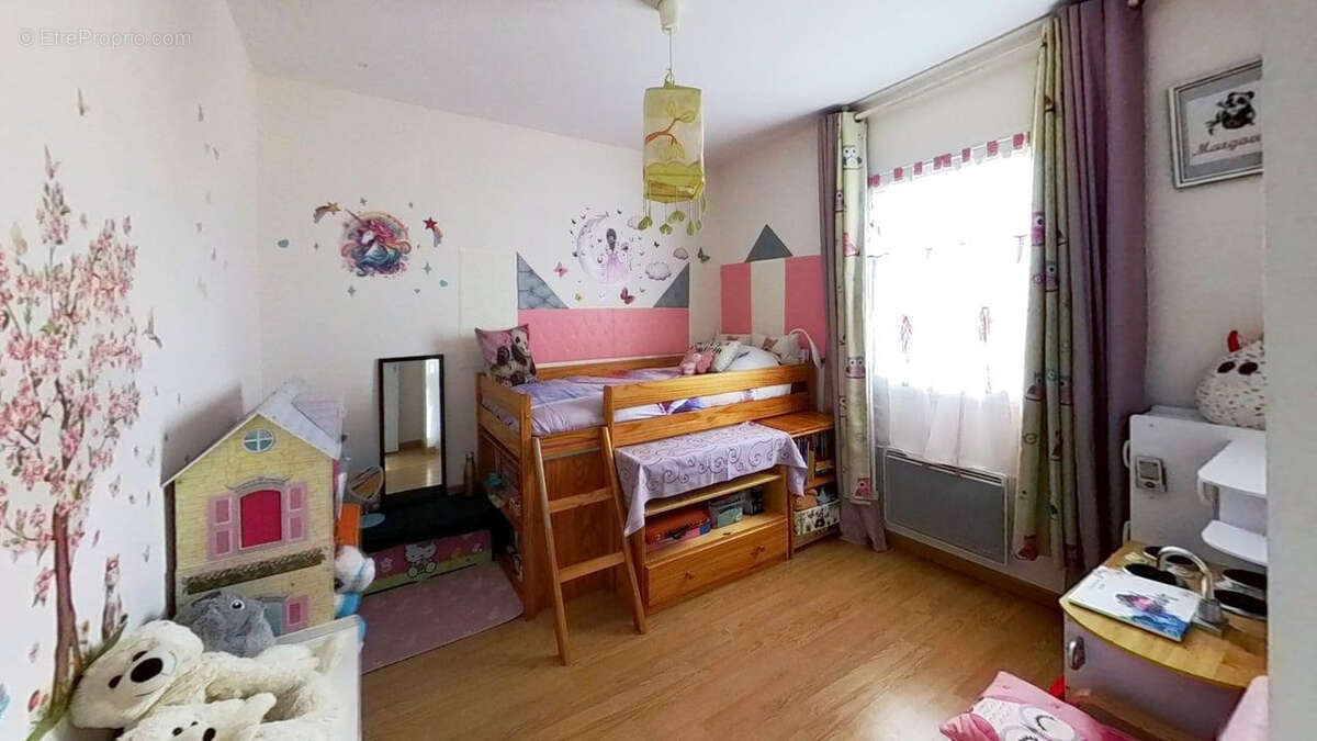 Maison à LASGRAISSES