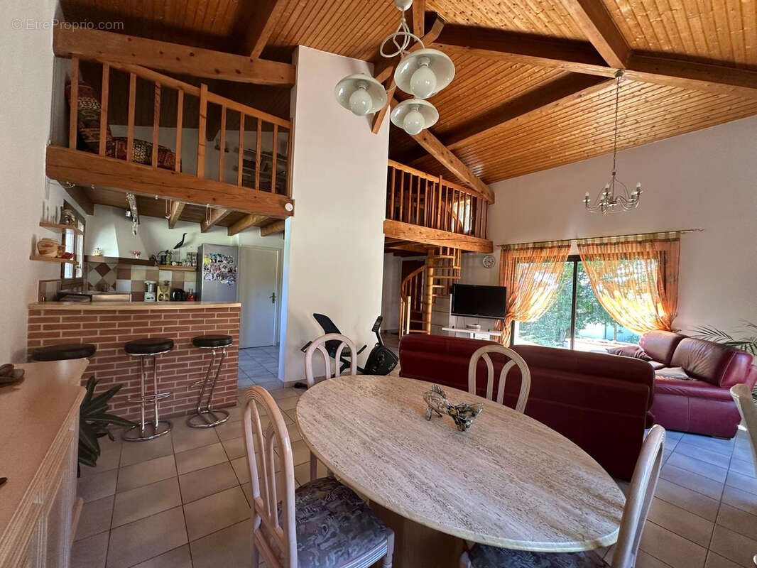 Maison à FONSORBES