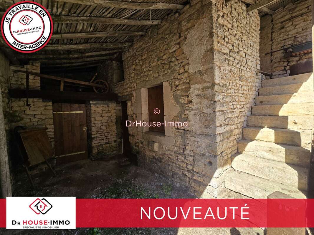 Maison 175 m² à Exoudun  - photo 26
