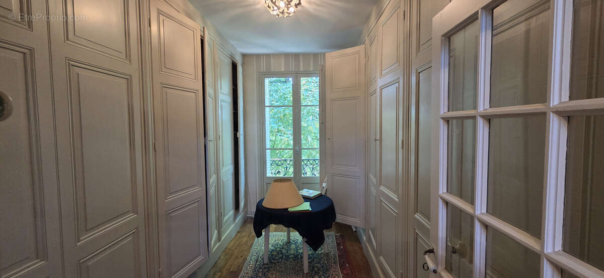 Elégante villa du 19ème sur 4 759 m2 de parc arboré clos de murs - photo 12