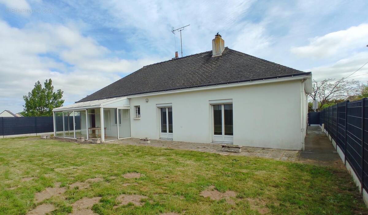 Maison à NOZAY