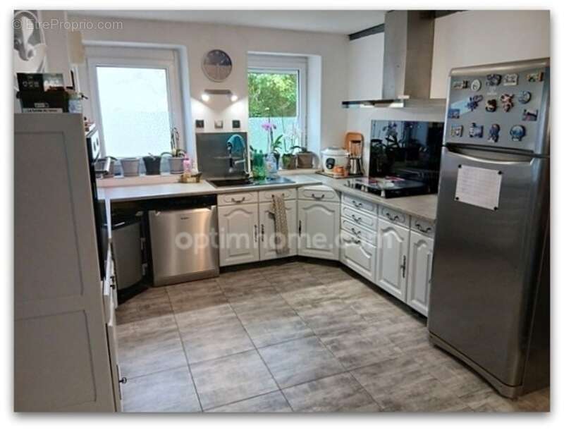 Maison à SAINT-LEOPARDIN-D'AUGY