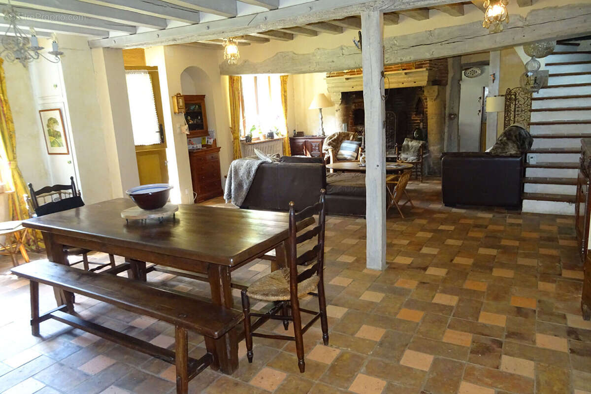 Maison à AUTHON-DU-PERCHE