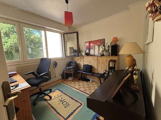 Lamorlaye - centre ville - beau f4 - photo 8