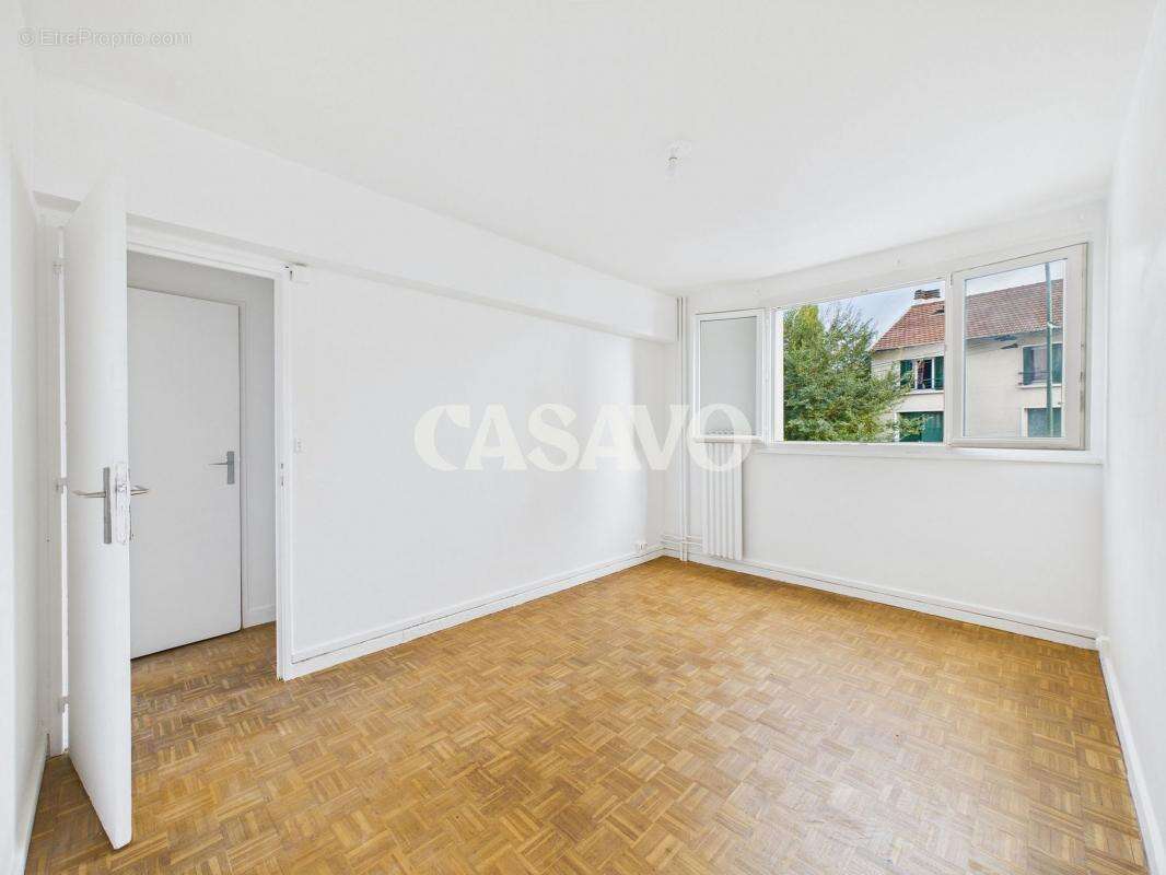 Appartement à EPINAY-SUR-SEINE