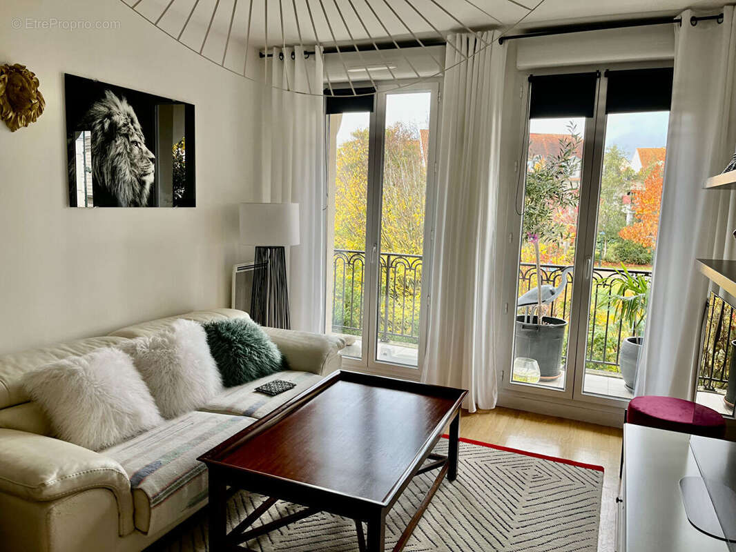 Appartement à LE PLESSIS-ROBINSON