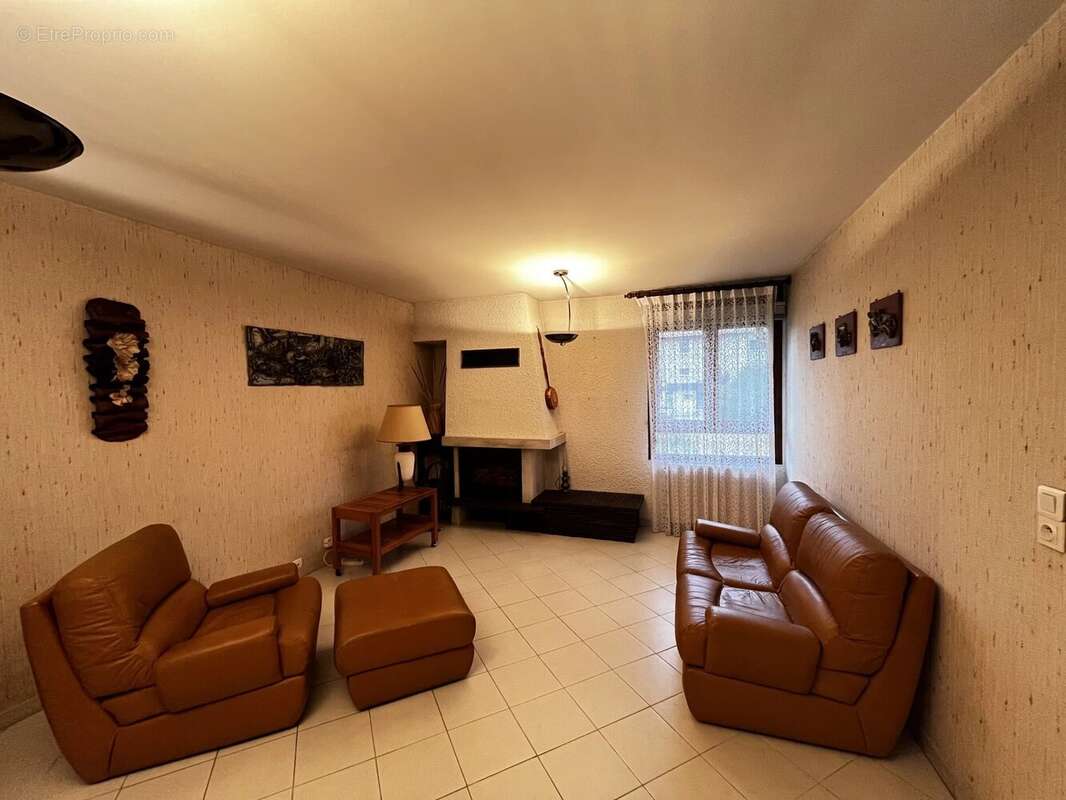 Maison à TIGNIEU-JAMEYZIEU