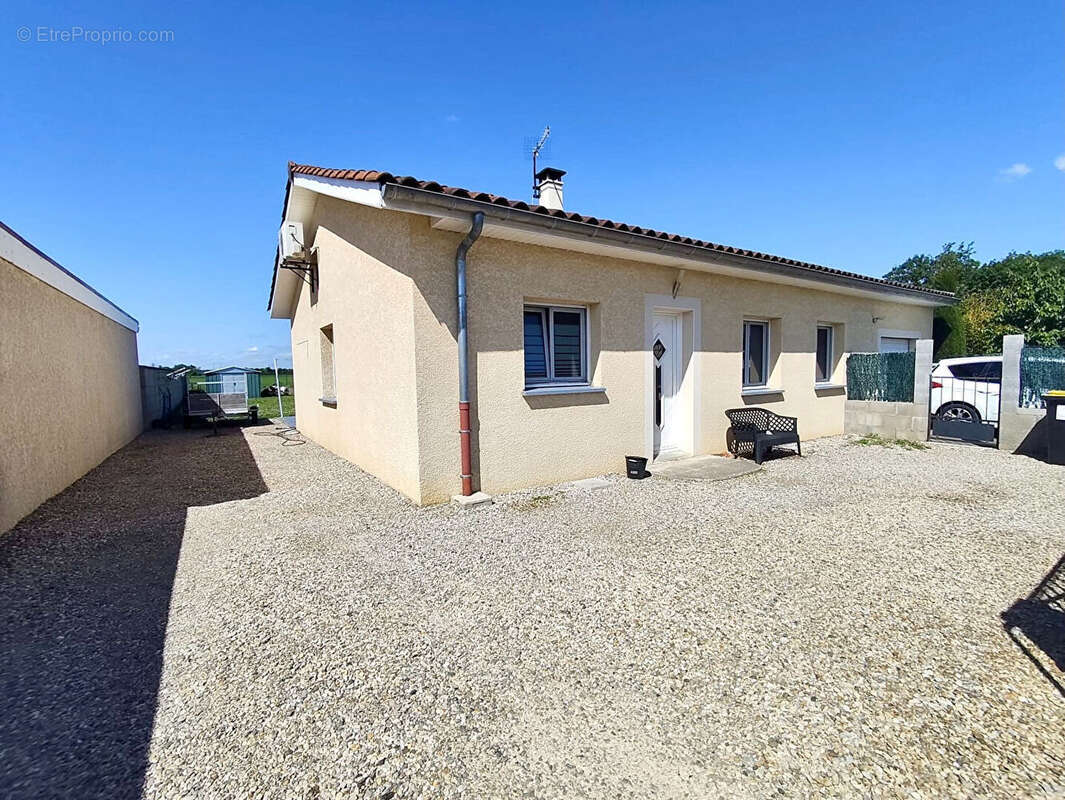 Maison à LOYETTES