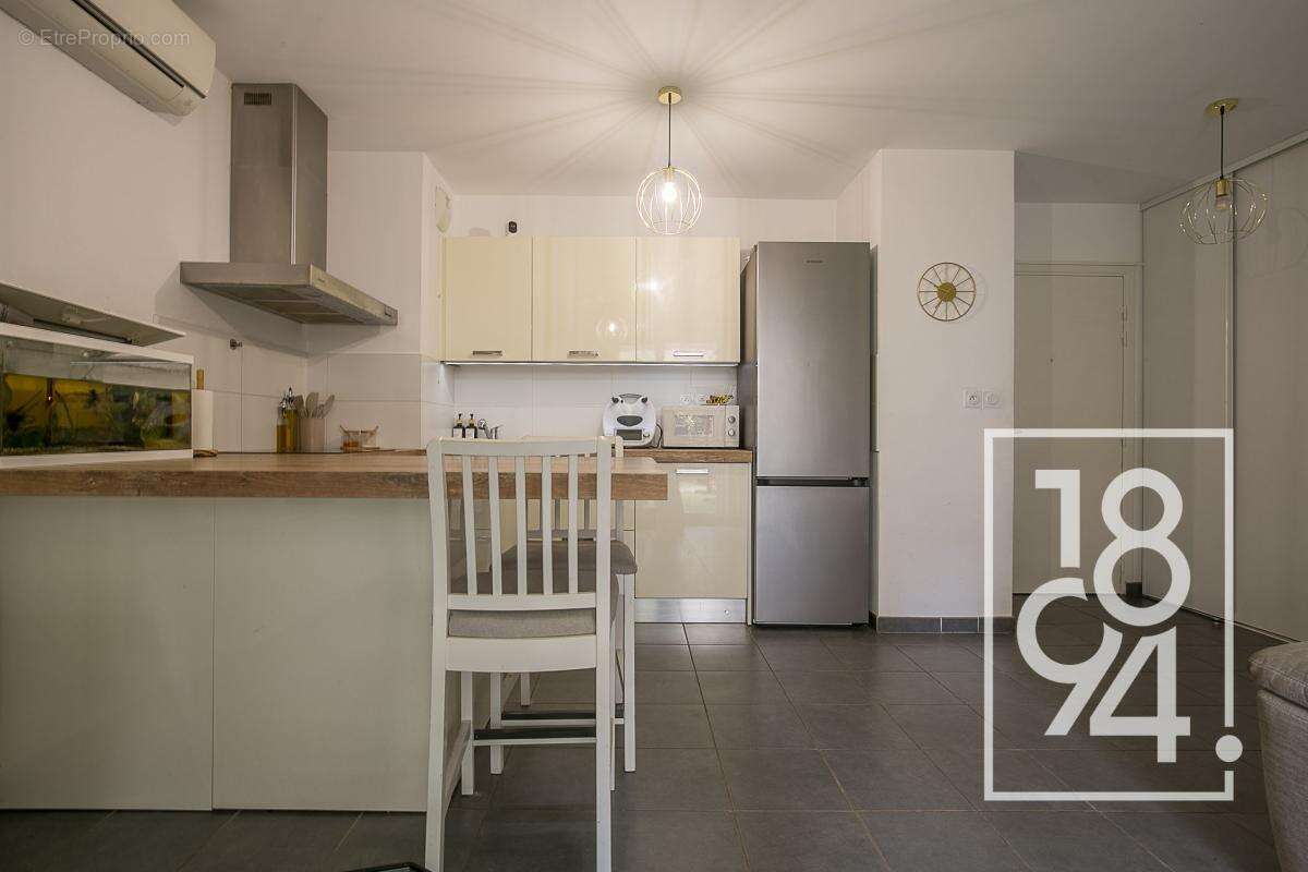 Appartement à MARSEILLE-12E