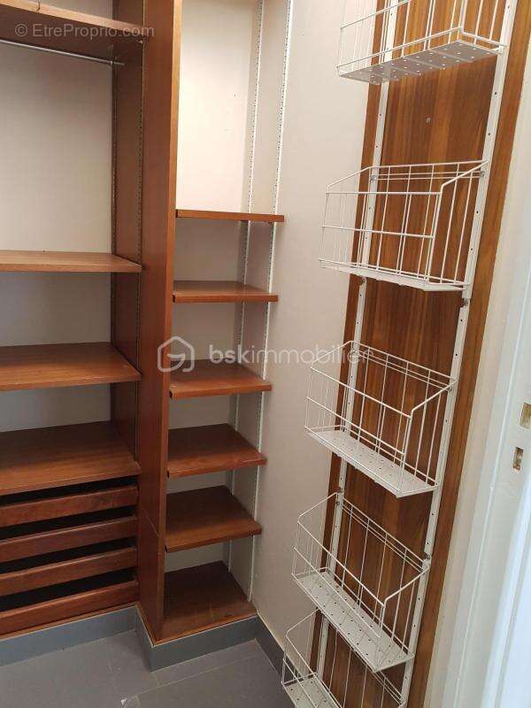 Appartement à CHILLY-MAZARIN