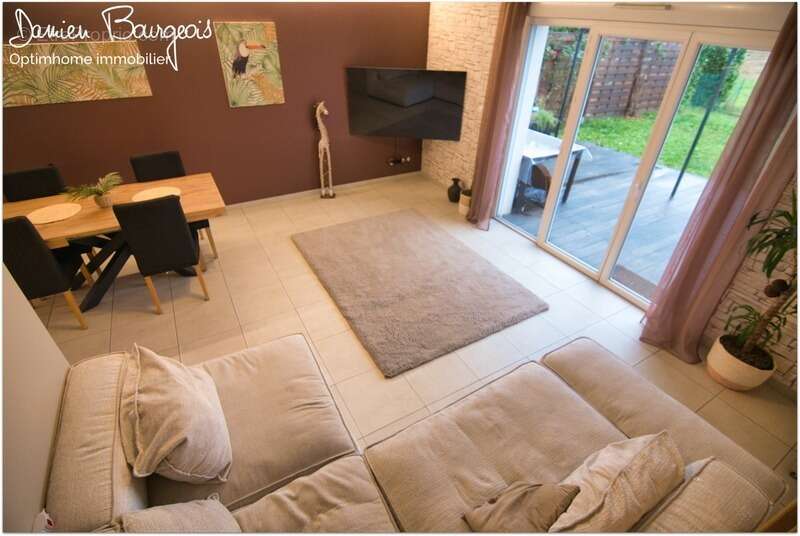 Maison à SAINT-GENIS-POUILLY