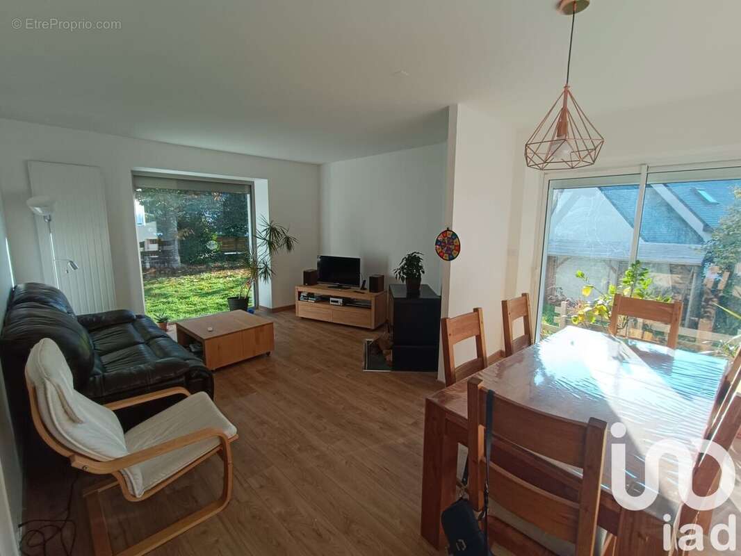 Photo 2 - Maison à ERGUE-GABERIC