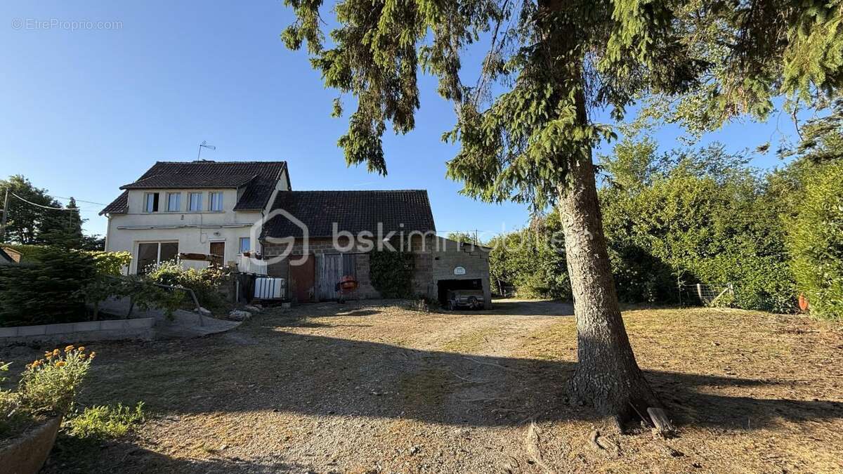 À VENDRE – maison de campagne de 127 m² avec grand terrain arboré - photo 2