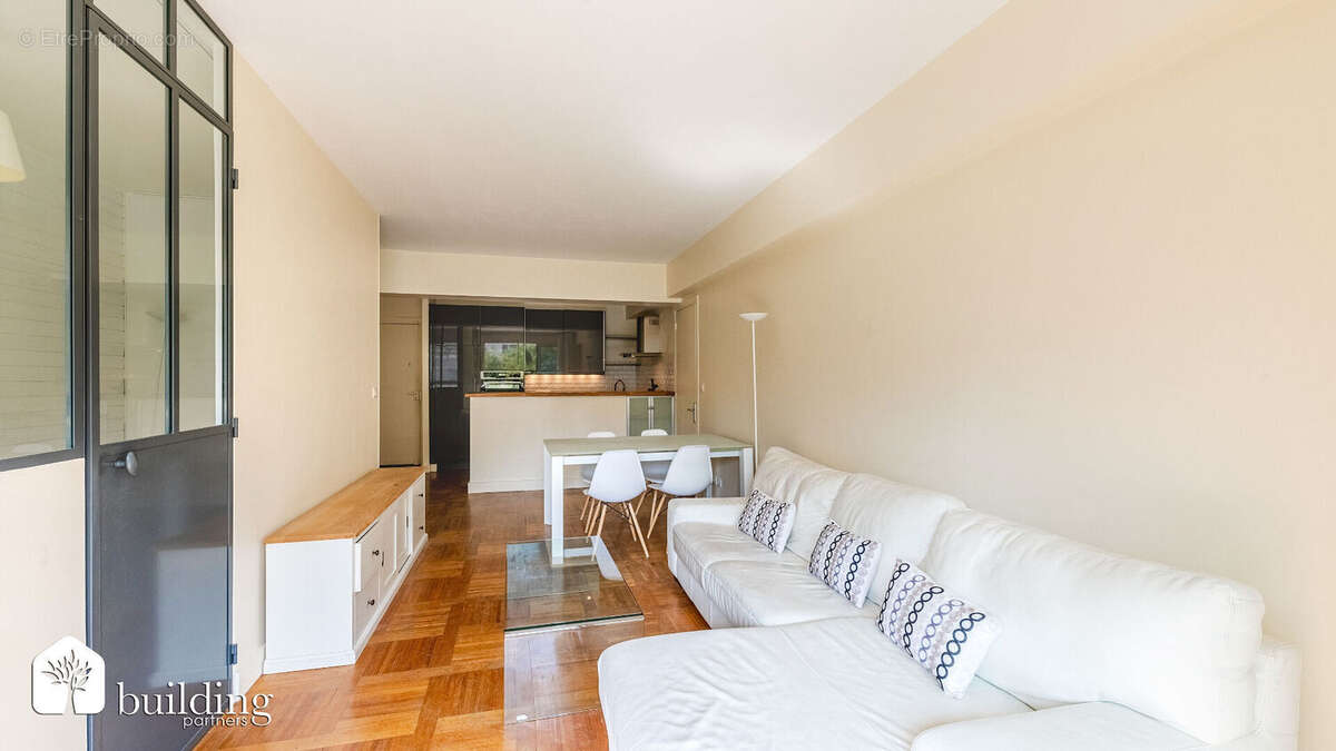Place Victor Hugo - 3 pièces - 62.58m² - photo 5