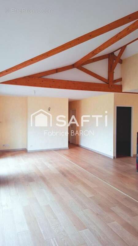 Photo 3 - Maison à SAINT-GEORGES-LES-BAILLARGEAUX