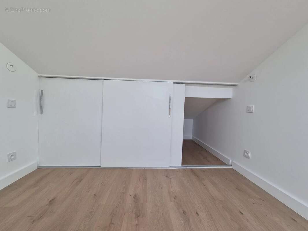 Appartement à VALLAURIS