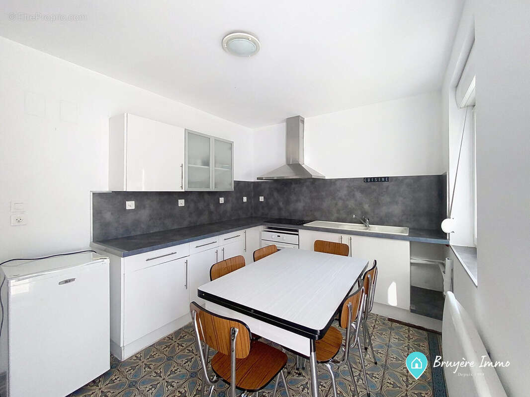 Maison à AULNOYE-AYMERIES