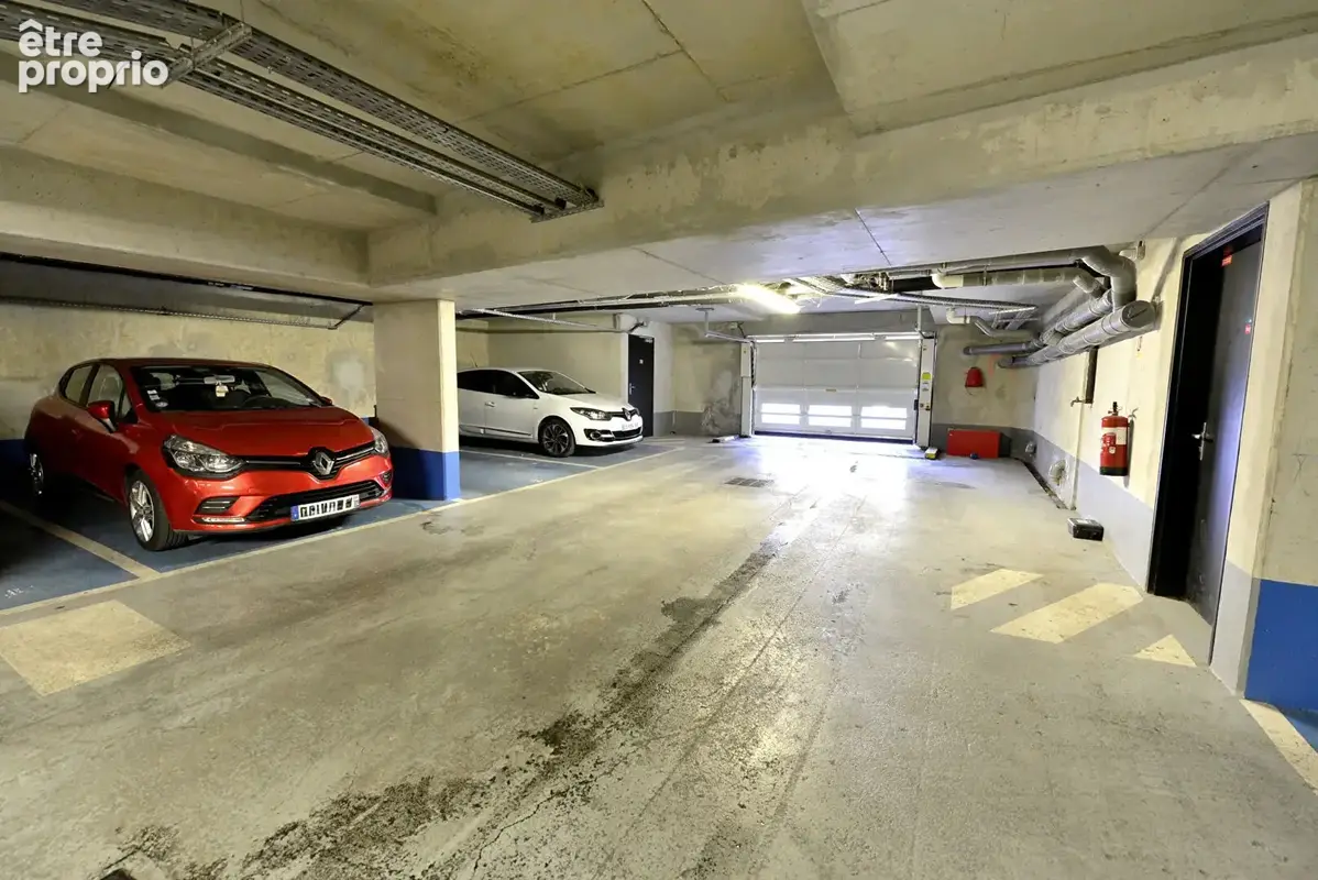 Appartement de 2019 + balcons + parking securise - photo 9
