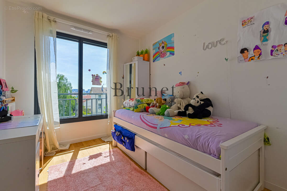 Appartement à SAINT-MAUR-DES-FOSSES