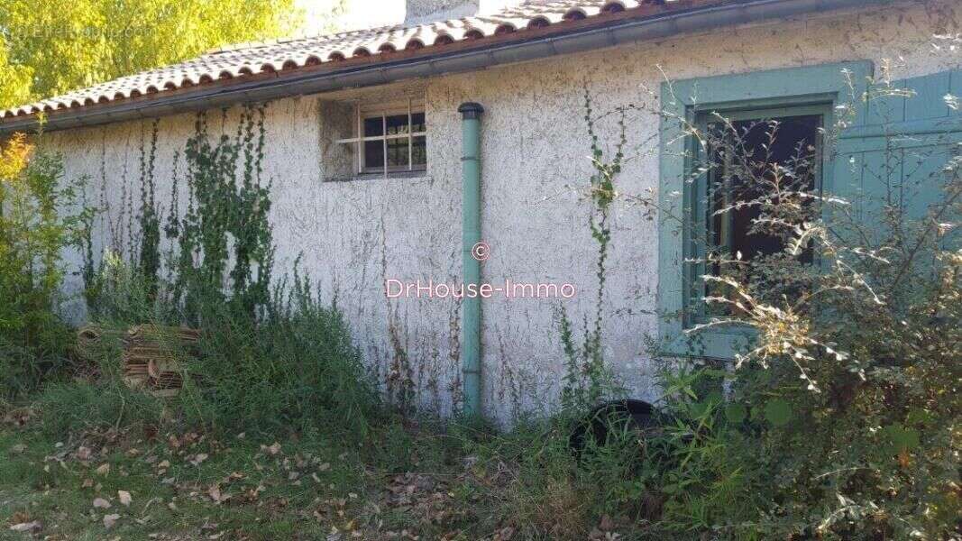 Maison 4 pièces 96 m² à vendre à Le Tuzan (33125) - photo 15