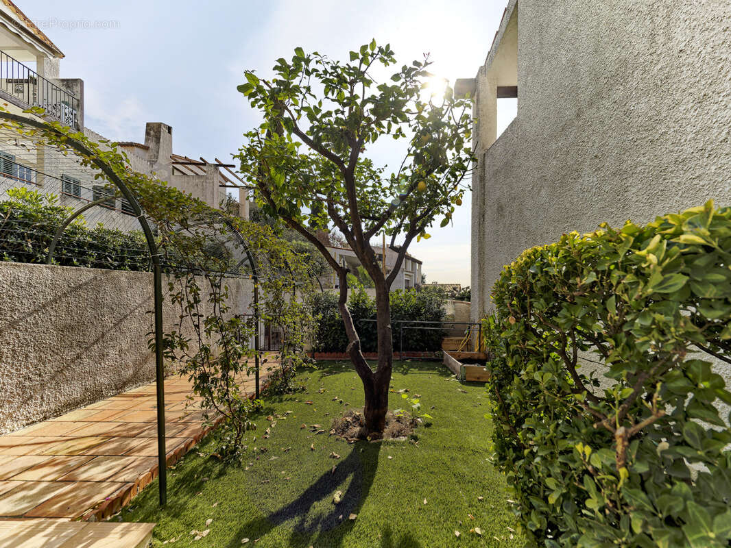 Maison à CAGNES-SUR-MER