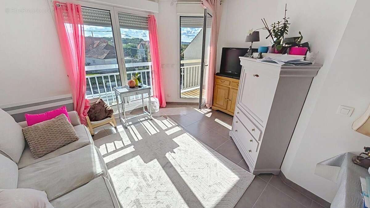 Photo 2 - Appartement à EPINAY-SUR-ORGE