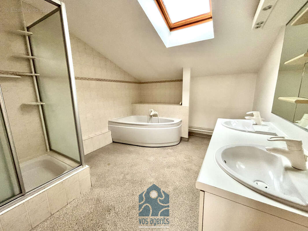 Appartement à CLERMONT-FERRAND