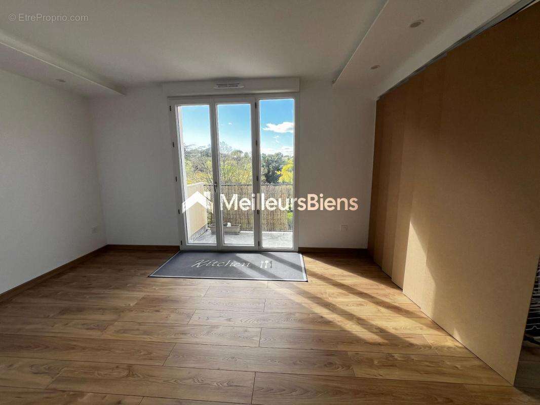 Appartement à CASTELNAU-LE-LEZ