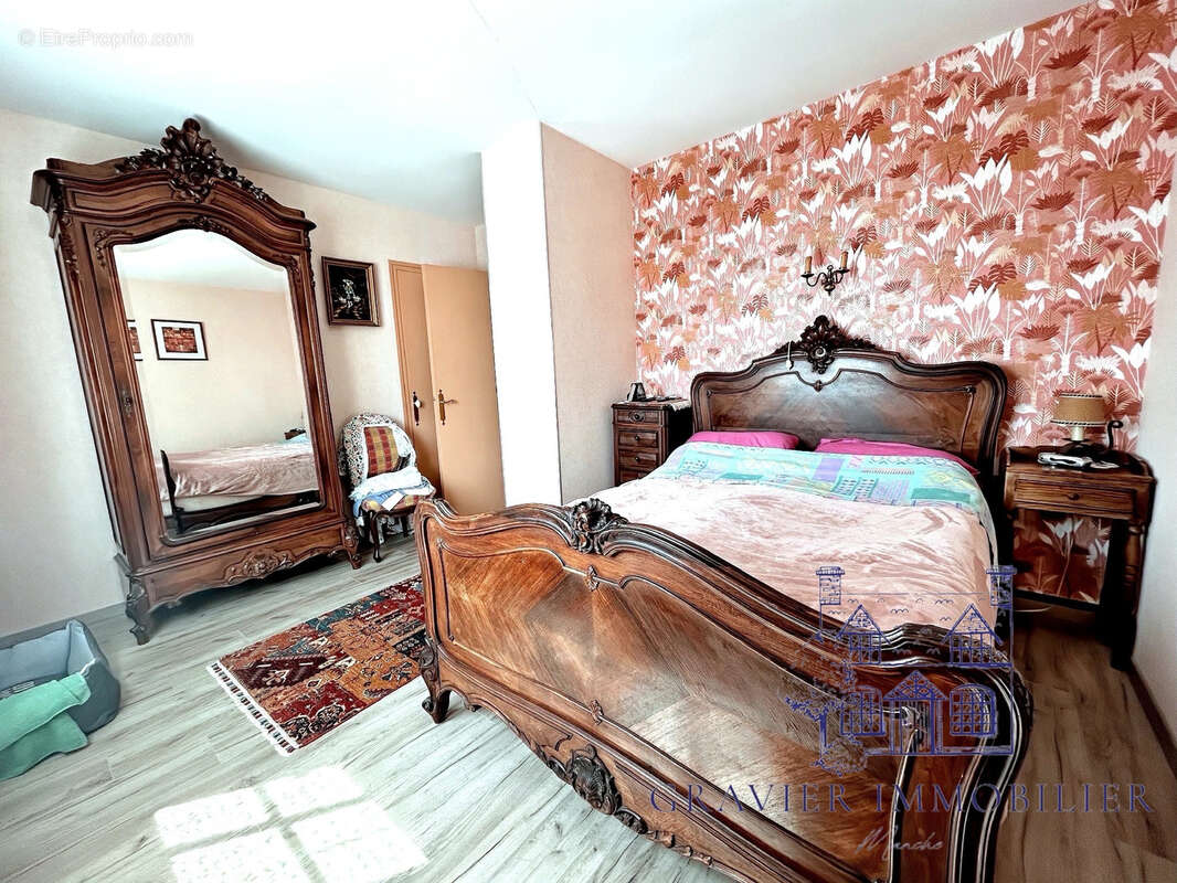 Maison à SAINT-GERMAIN-SUR-AY