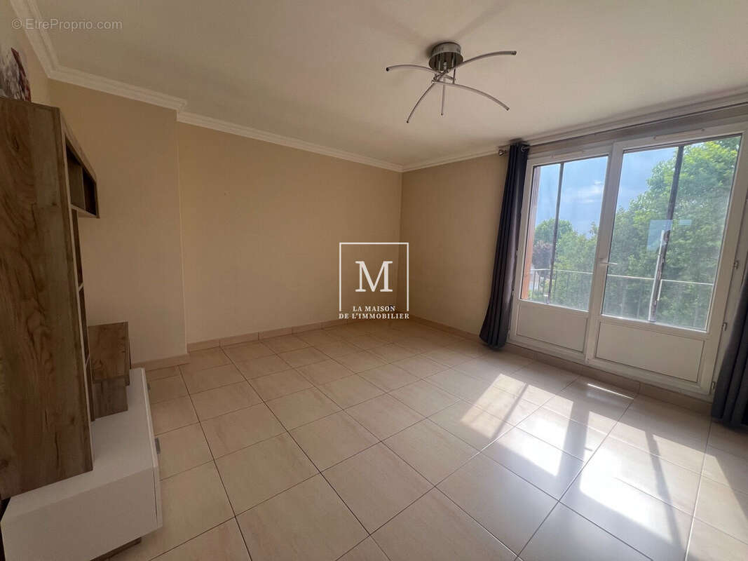 Appartement à MAISONS-LAFFITTE